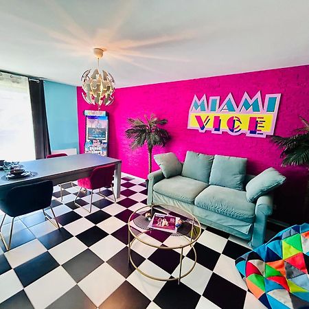 Capsule Miami Vice - Jacuzzi - Billard - Ecran Cinema & Netflix - Ping-Pong - Nintendo & Jeux- Lievin Exterior photo