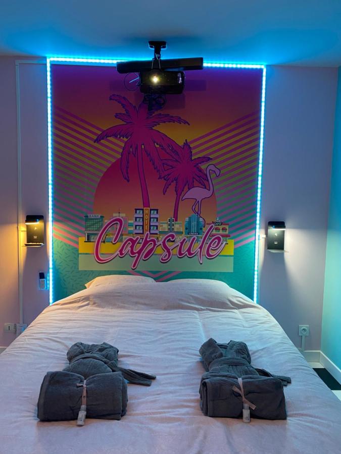 Capsule Miami Vice - Jacuzzi - Billard - Ecran Cinema & Netflix - Ping-Pong - Nintendo & Jeux- Lievin Exterior photo